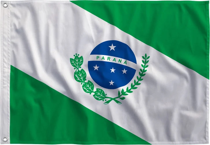Bandeira do Paraná estendida, com bainha e ilhós