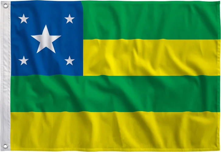 Bandeira de Sergipe estendida, com bainha e ilhós